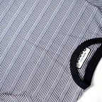 Beans fine-striped men's t-shirt with a contrasting dark blue collar.